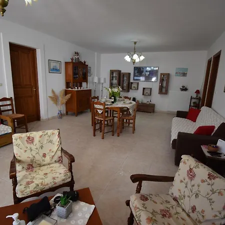 Katiana's House Ferienhaus Alikí