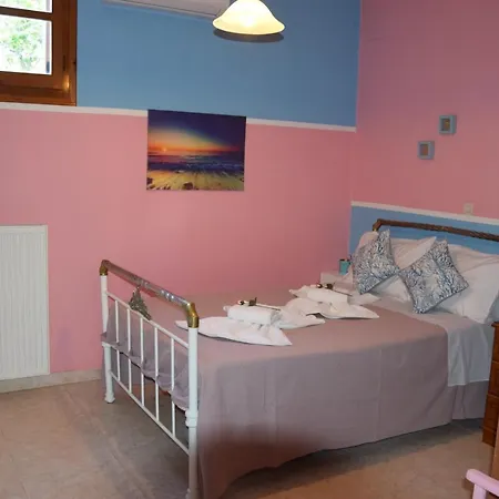 Katiana's House Ferienhaus Alikí